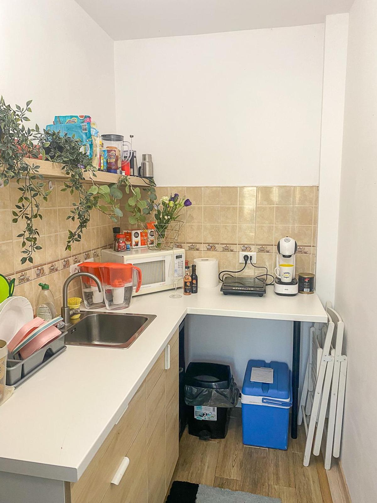 Central Tiny Houses Bucarest Esterno foto