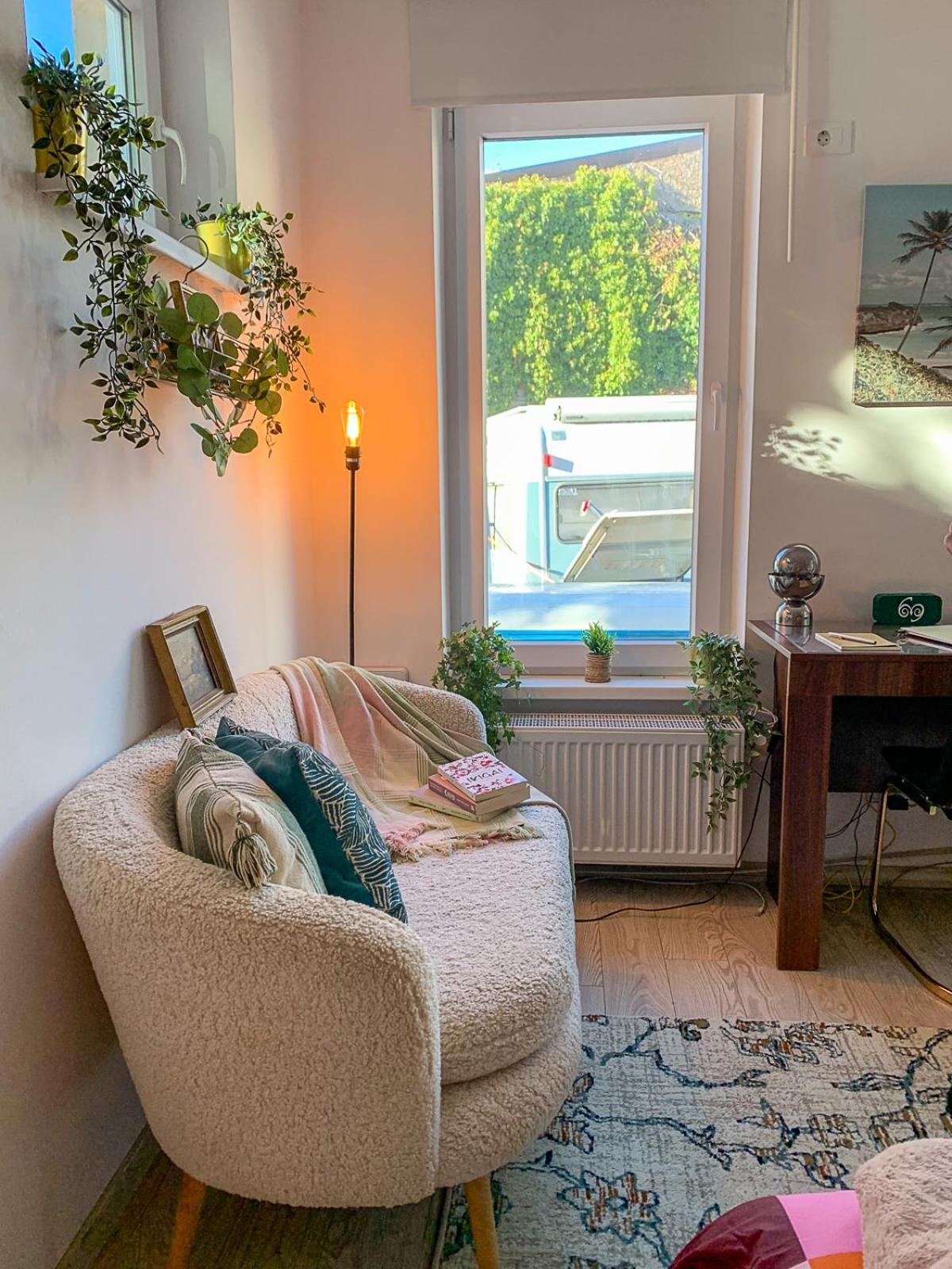 Central Tiny Houses Bucarest Esterno foto